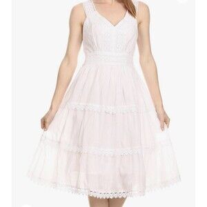 V Neck White Tiered Lace Ruffle Dress‎ Size 2X